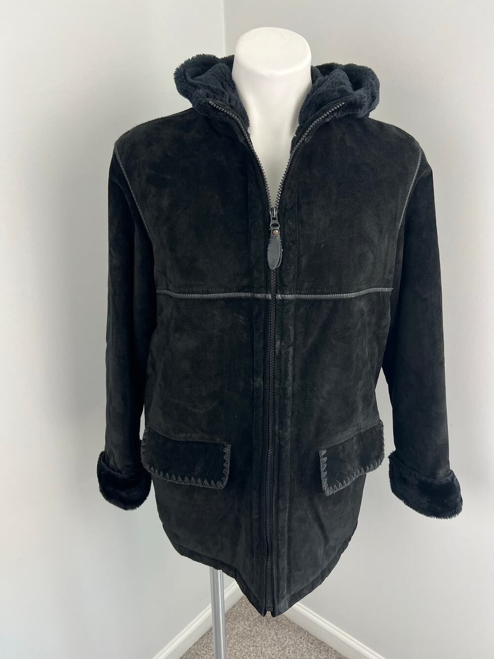 Marvin Richards Black Suede Embroidered Jacket w Faux Fur Lining XS